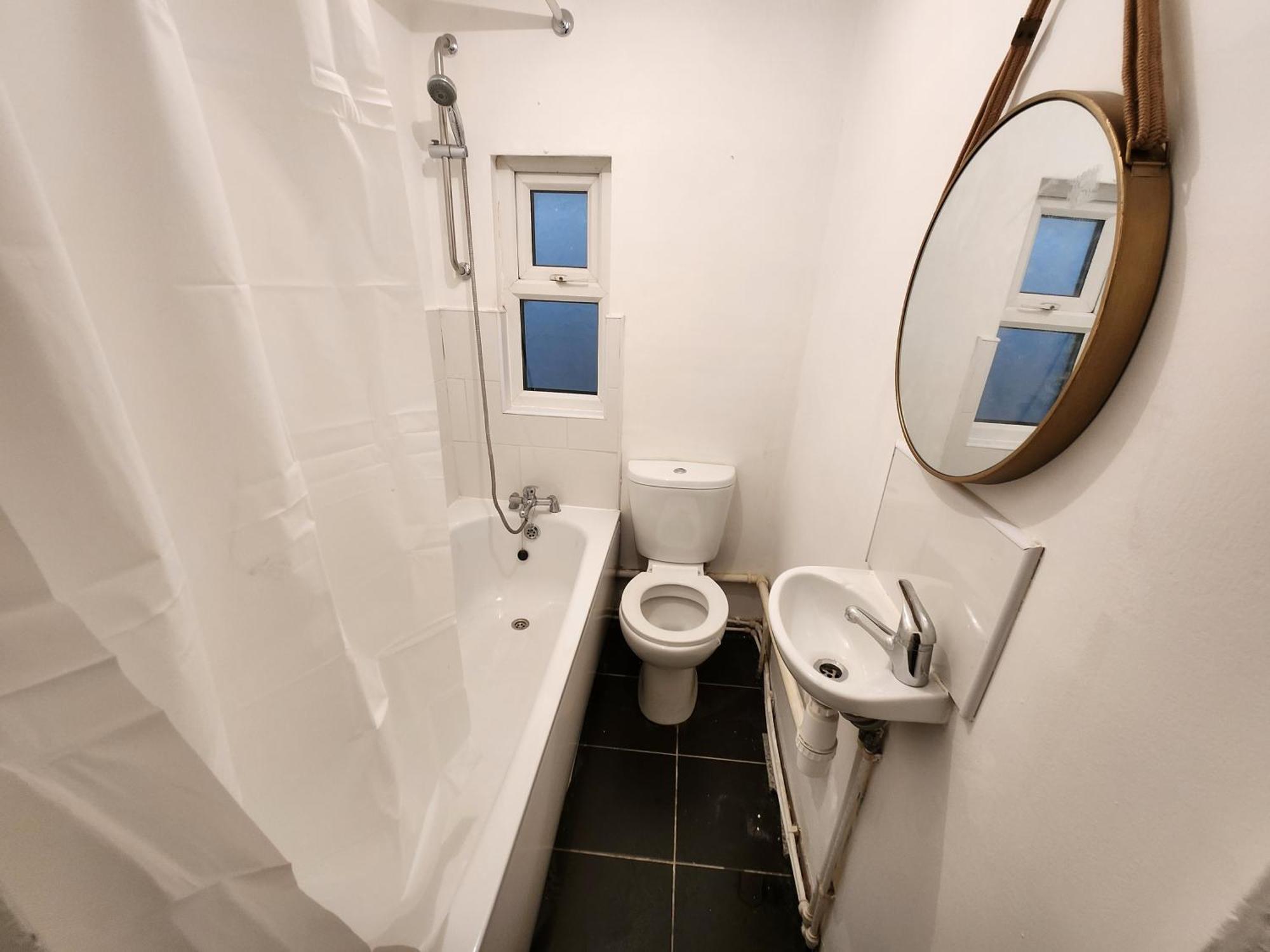 Goodison Accommodation Liverpool Exterior photo